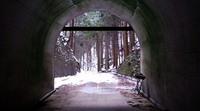 雪の天辻峠を越えて(前半)