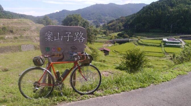 案山子コンテスト まだまだこれから